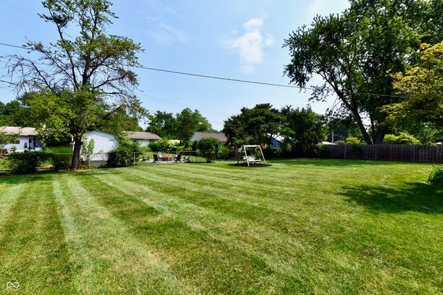 8340 Los Robles Road, Fishers, IN 46038