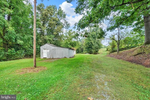 375 CLOVERLEAF RD, York, PA 17406