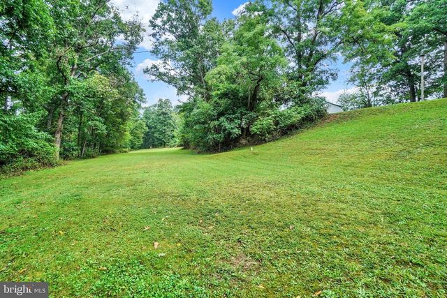 375 CLOVERLEAF RD, York, PA 17406