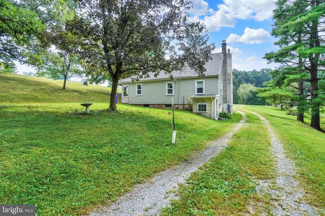 375 CLOVERLEAF RD, York, PA 17406