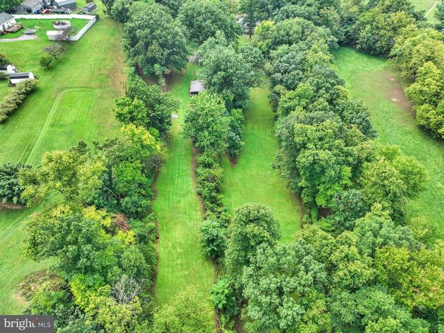 375 CLOVERLEAF RD, York, PA 17406