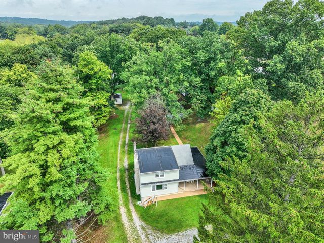 375 CLOVERLEAF RD, York, PA 17406