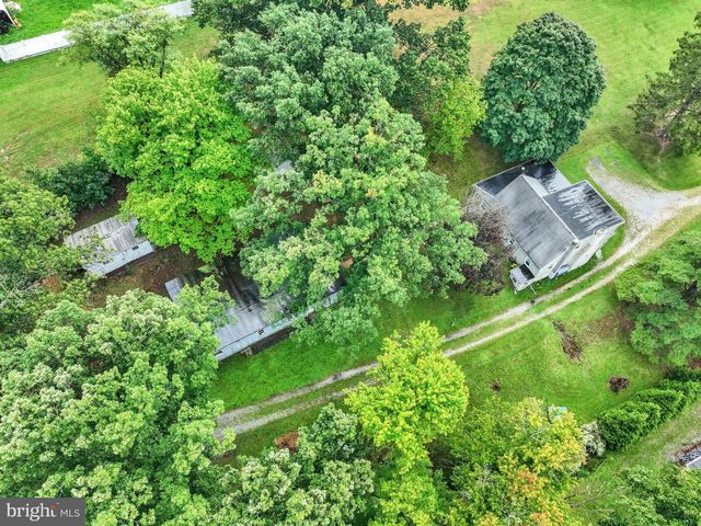 375 CLOVERLEAF RD, York, PA 17406