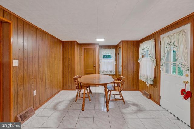 375 CLOVERLEAF RD, York, PA 17406
