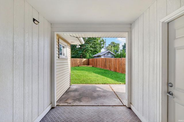 2405 Robinwood Drive, Lafayette, IN 47909