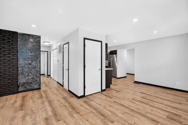 2405 Robinwood Drive, Lafayette, IN 47909