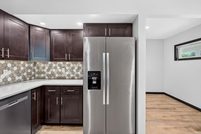 2405 Robinwood Drive, Lafayette, IN 47909