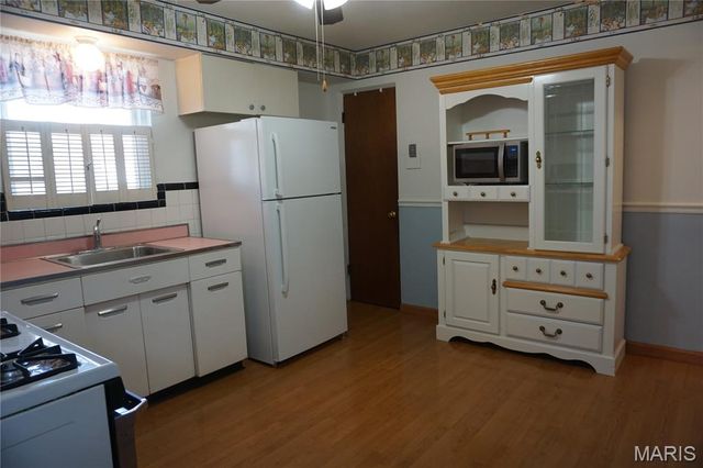 125 W Felton Avenue, St Louis, MO 63125
