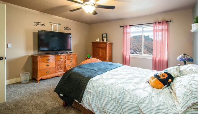 4512 N Trail Blazer, Meridian, ID 83642