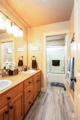 4512 N Trail Blazer, Meridian, ID 83642