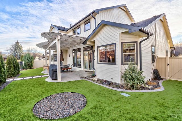 4512 N Trail Blazer, Meridian, ID 83642