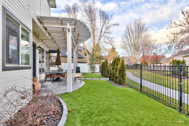 4512 N Trail Blazer, Meridian, ID 83642