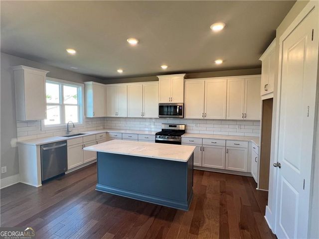 316 Willow Cove, Canton, GA 30114