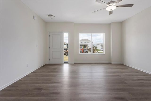 530 Lemon Mint Drive, Raymore, MO 64083