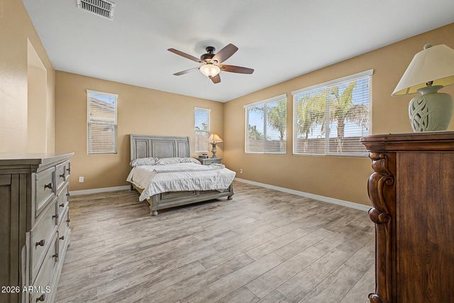 10043 W LOS GATOS Drive, Peoria, AZ 85383