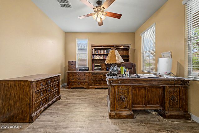 10043 W LOS GATOS Drive, Peoria, AZ 85383