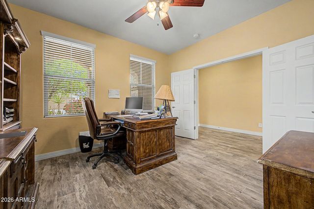 10043 W LOS GATOS Drive, Peoria, AZ 85383