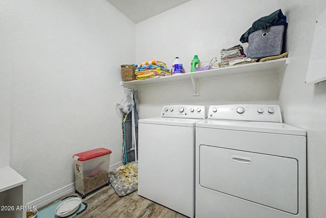 10043 W LOS GATOS Drive, Peoria, AZ 85383