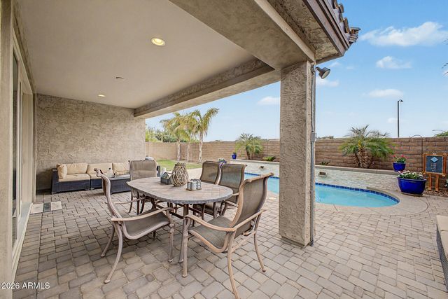 10043 W LOS GATOS Drive, Peoria, AZ 85383