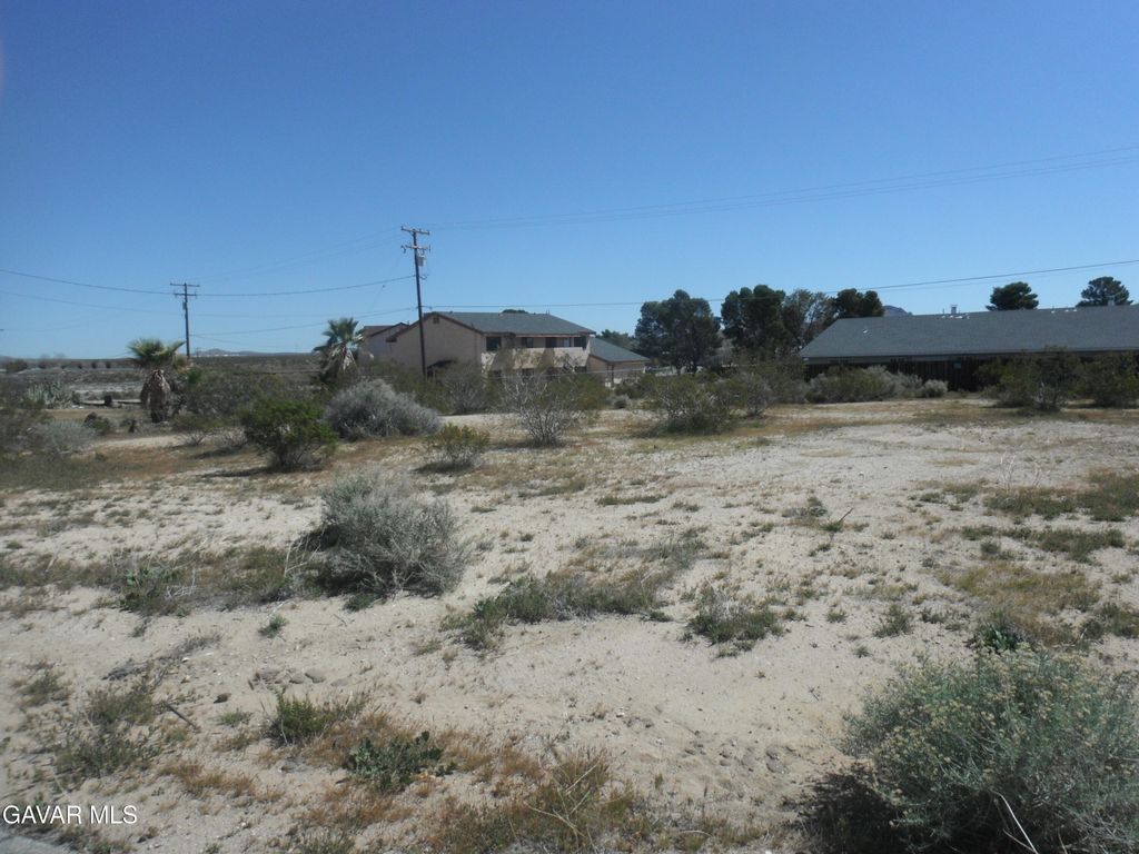 Ives Dr Drive, California City, CA 93505