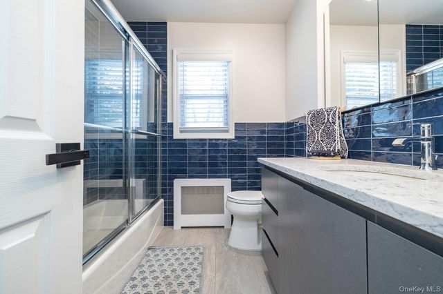 105 Reeve Road, Rockville Centre, NY 10013