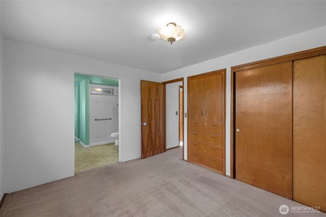 26845 15th Avenue S, Des Moines, WA 98198