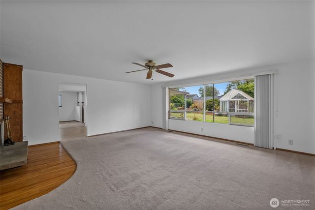 26845 15th Avenue S, Des Moines, WA 98198