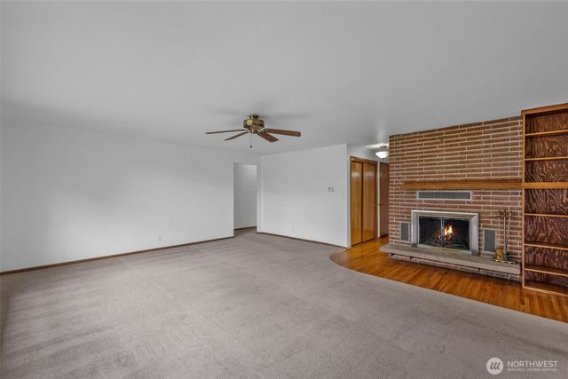 26845 15th Avenue S, Des Moines, WA 98198