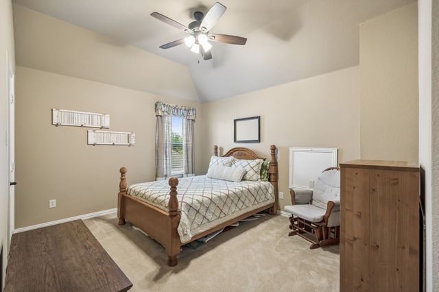 2261 Hideaway Pointe Drive, Little Elm, TX 75068