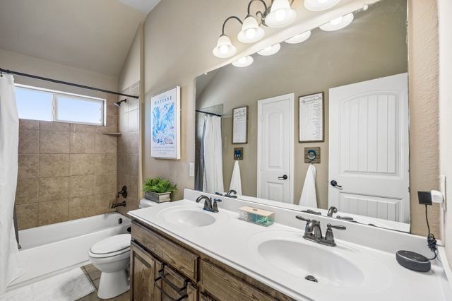 2261 Hideaway Pointe Drive, Little Elm, TX 75068