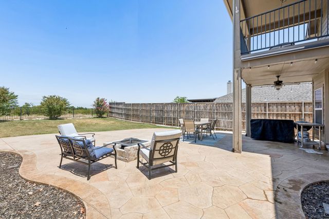 2261 Hideaway Pointe Drive, Little Elm, TX 75068