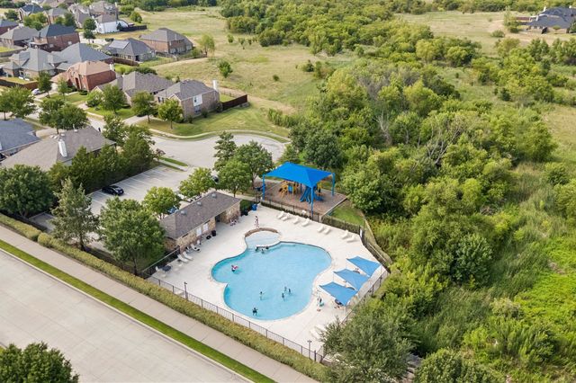 2261 Hideaway Pointe Drive, Little Elm, TX 75068