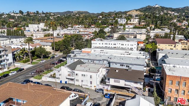 1716 Winona Avenue, Los Angeles, CA 90027