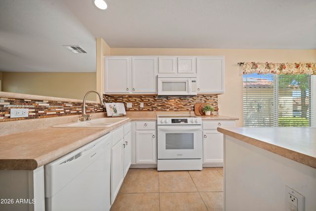 23334 W TWILIGHT Trail, Buckeye, AZ 85326