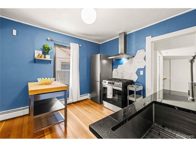 1669 Dallas St, Aurora, CO 80010