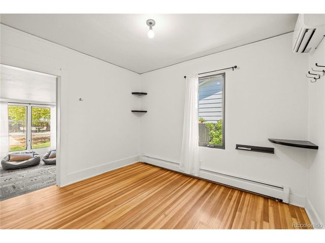 1669 Dallas St, Aurora, CO 80010