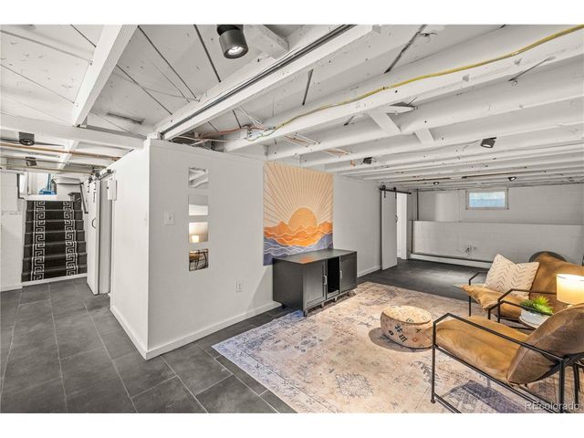 1669 Dallas St, Aurora, CO 80010