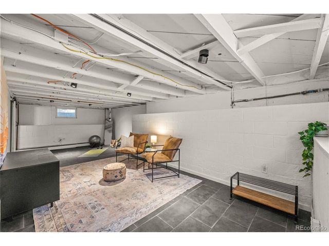 1669 Dallas St, Aurora, CO 80010