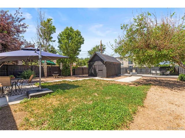 1669 Dallas St, Aurora, CO 80010