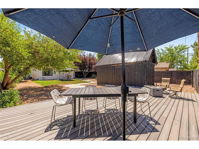 1669 Dallas St, Aurora, CO 80010