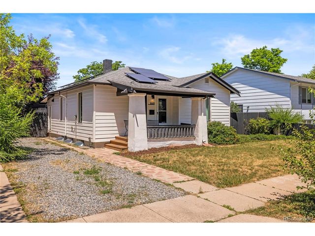 1669 Dallas St, Aurora, CO 80010