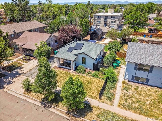 1669 Dallas St, Aurora, CO 80010