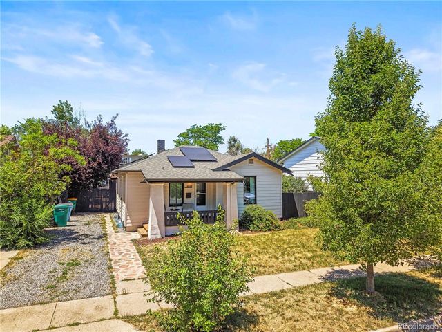 1669 Dallas St, Aurora, CO 80010