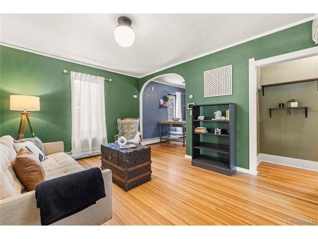 1669 Dallas St, Aurora, CO 80010