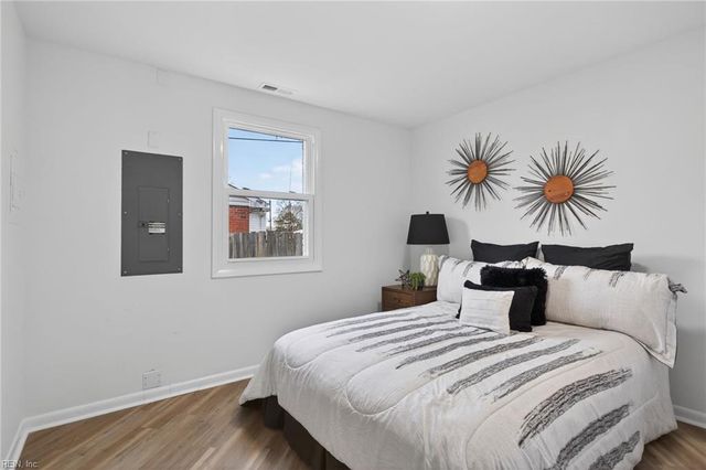 3005 Scotia DR, Chesapeake, VA 23325