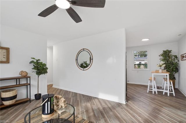 3005 Scotia DR, Chesapeake, VA 23325