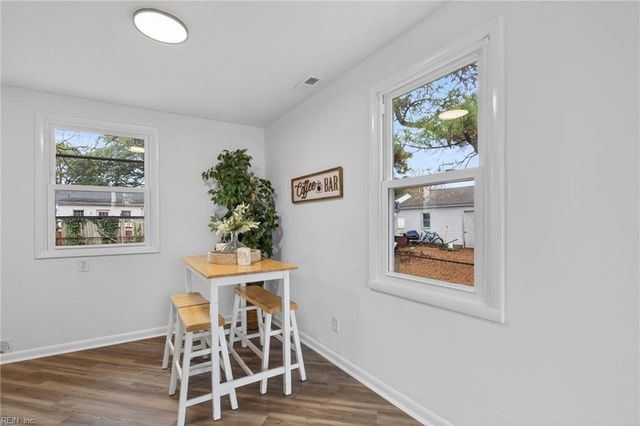 3005 Scotia DR, Chesapeake, VA 23325