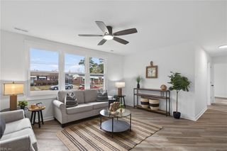 3005 Scotia DR, Chesapeake, VA 23325