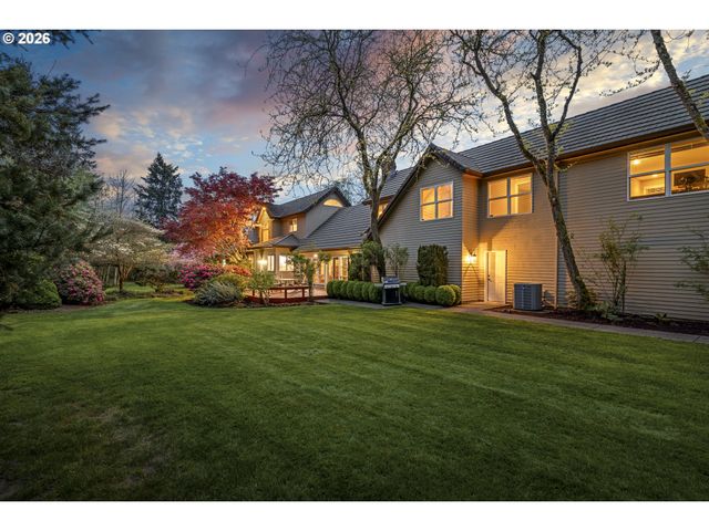 7701 Ne 211TH Ave, Vancouver, WA 98682