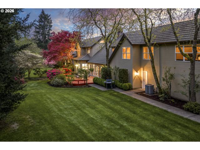 7701 Ne 211TH Ave, Vancouver, WA 98682